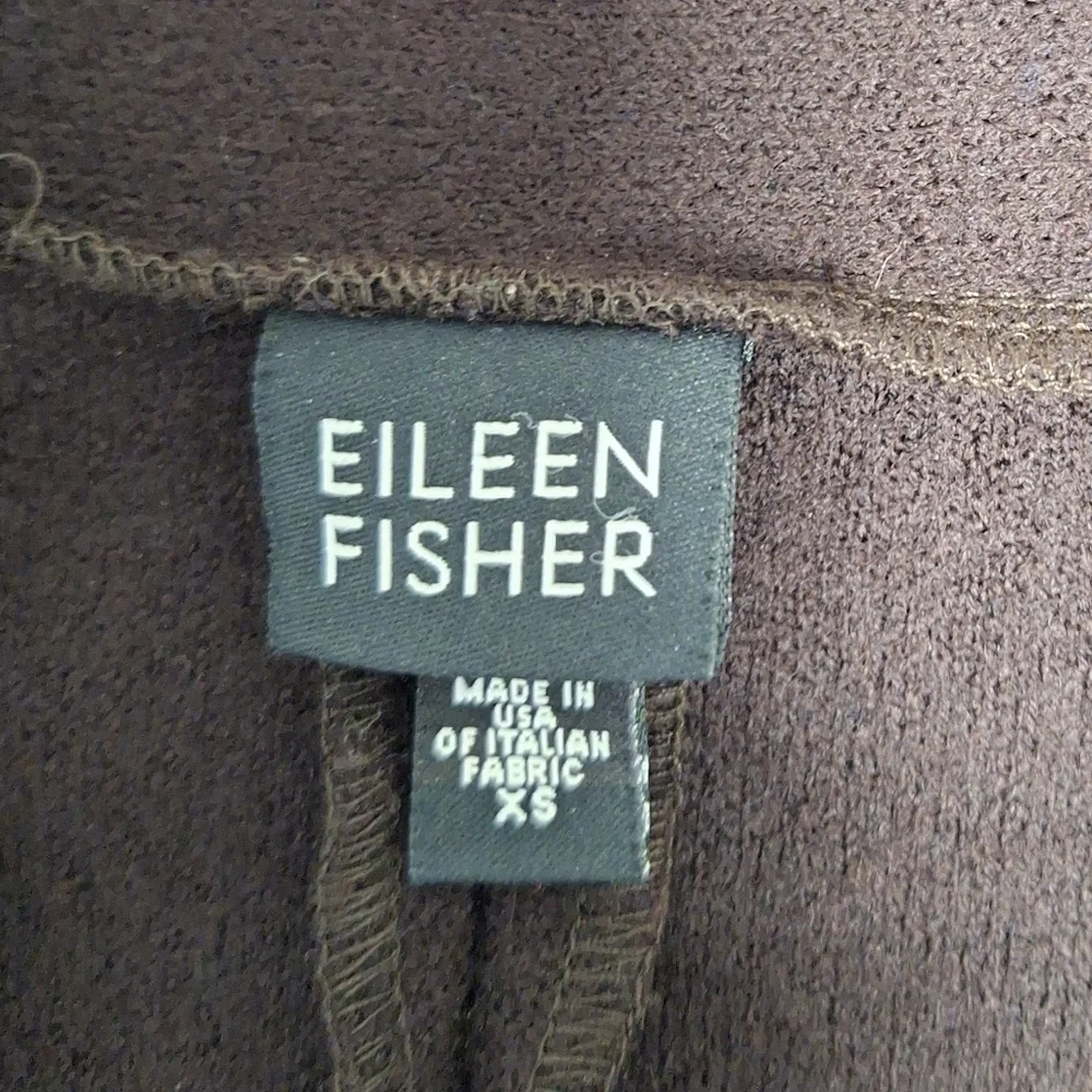 Eileen Fisher cropped wool cardigan sweater in a ladie's XS.